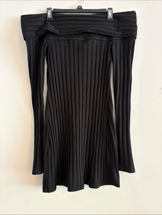 Reformation Dresses & Skirts - Reformation Off Shoulder Long Sleeve Ribbed Dress Women Large Bodycon Black